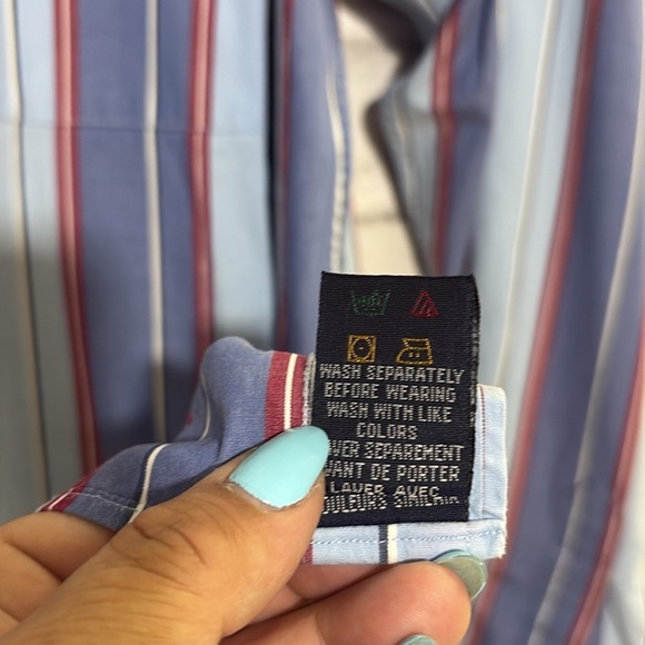 Tommy Hilfiger men’s button-down dress shirt size medium,  neck 15 1/2, - Picture 4 of 6